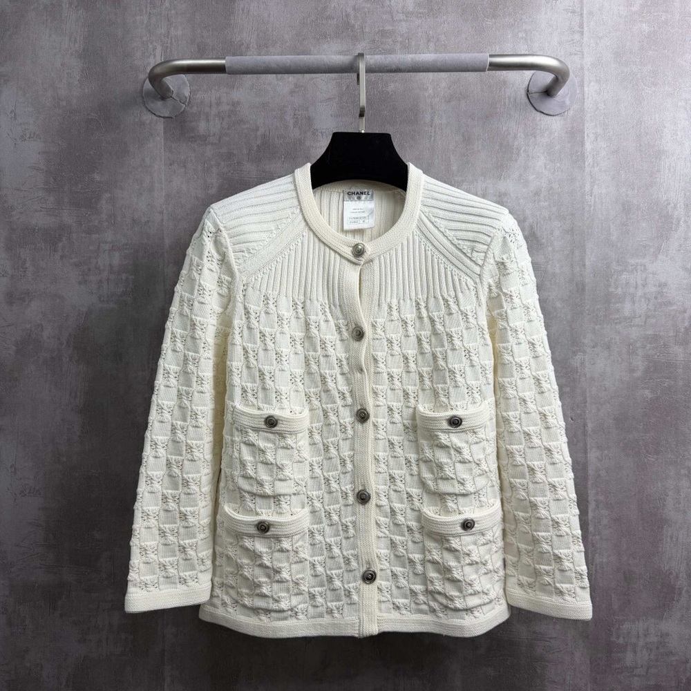 🚩steal Authentic CHANEL Cream Textured Jacket
